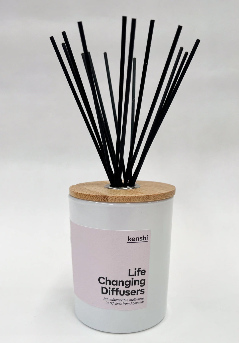 Kenshi Candles - Gardenia & Lily Diffuser - Kenshi Candles - Candles That Change Lives - Candles - Jade and May