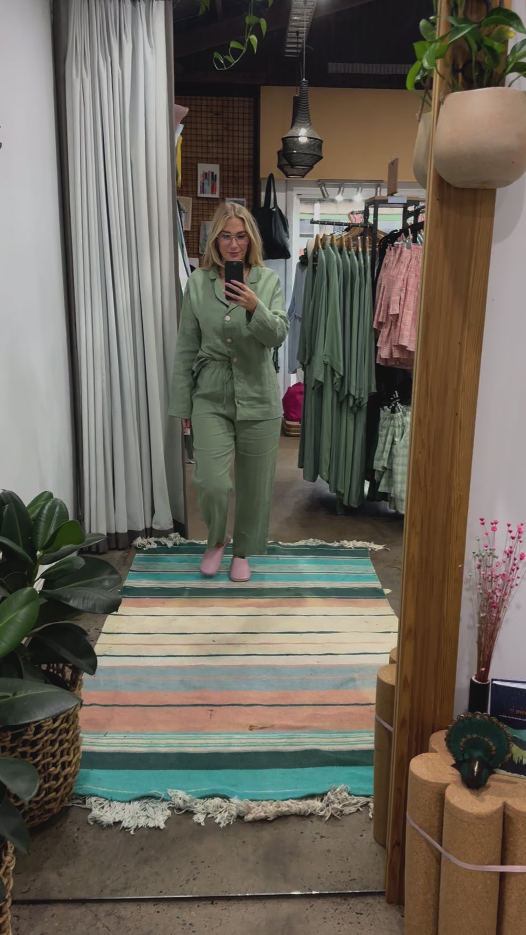 Linen Pyjama - Classic Set in Pistachio